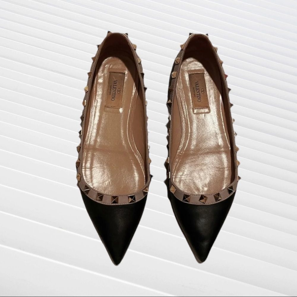 Valentino Garavani's ballerina Rockstud black ballet flats 37